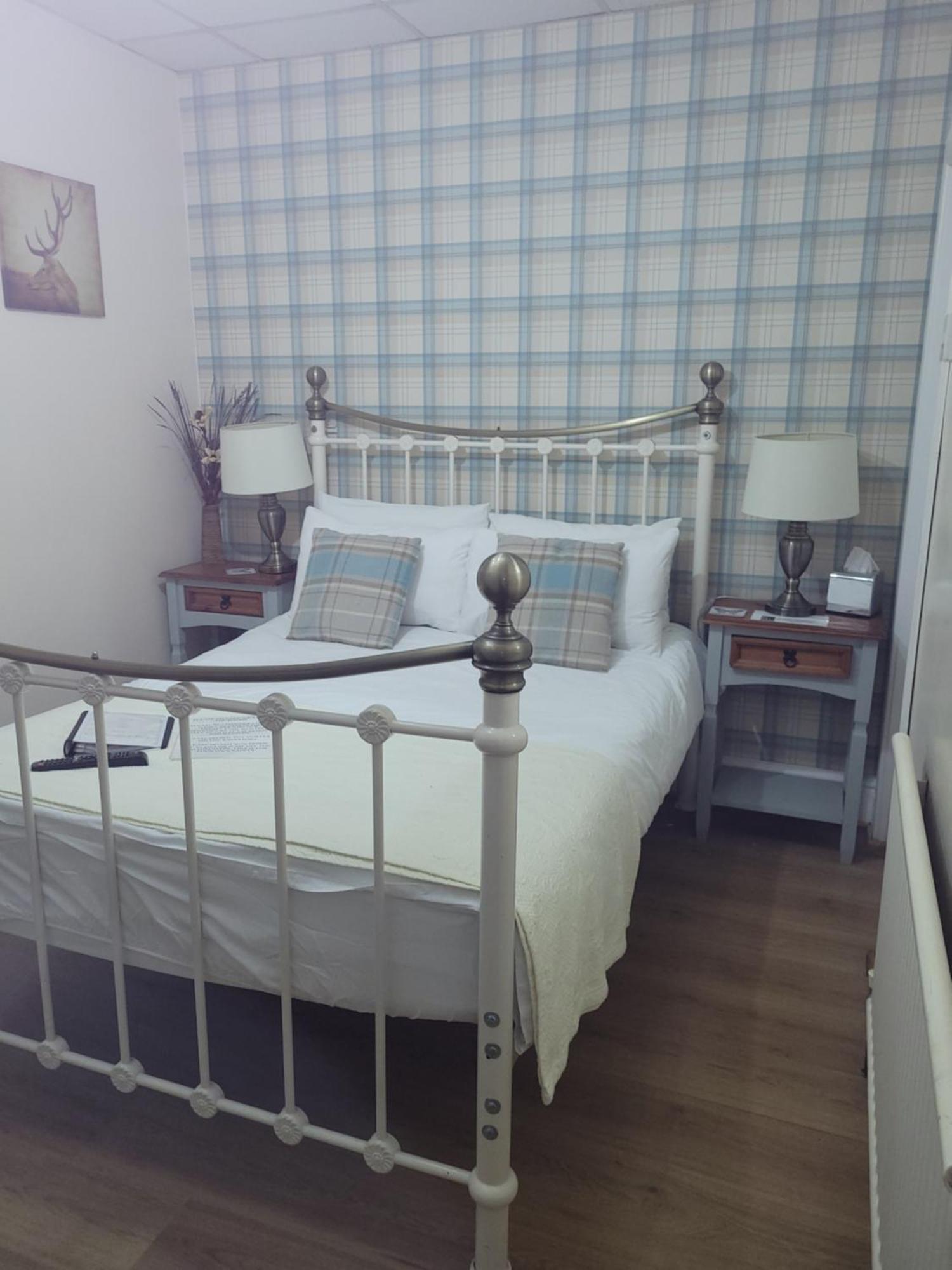 J'S Mayfair Guest House Blackpool Exteriör bild
